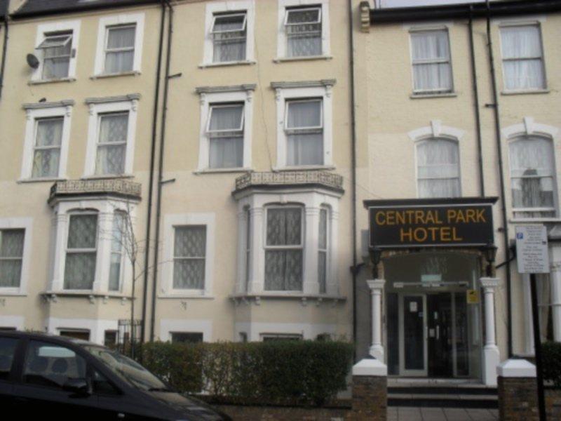 Central Park @ Finsbury Park London Exterior foto